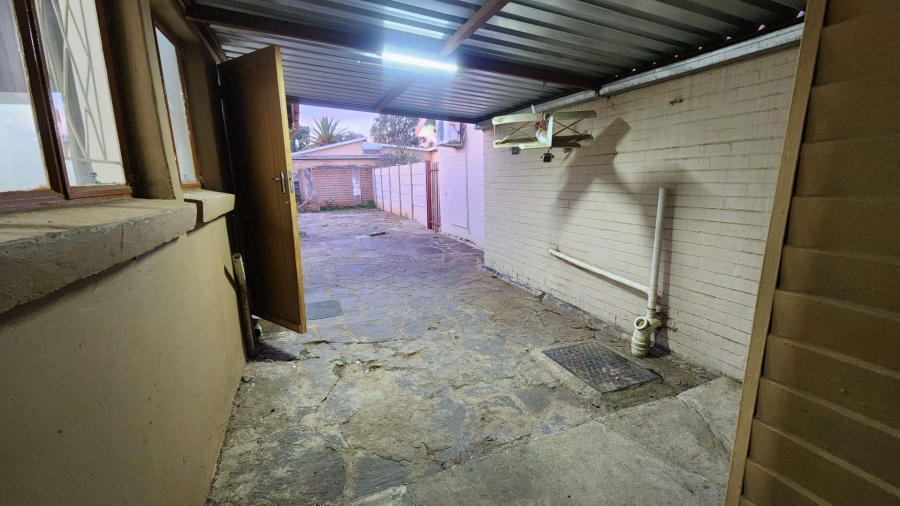 2 Bedroom Property for Sale in Fleurdal Free State